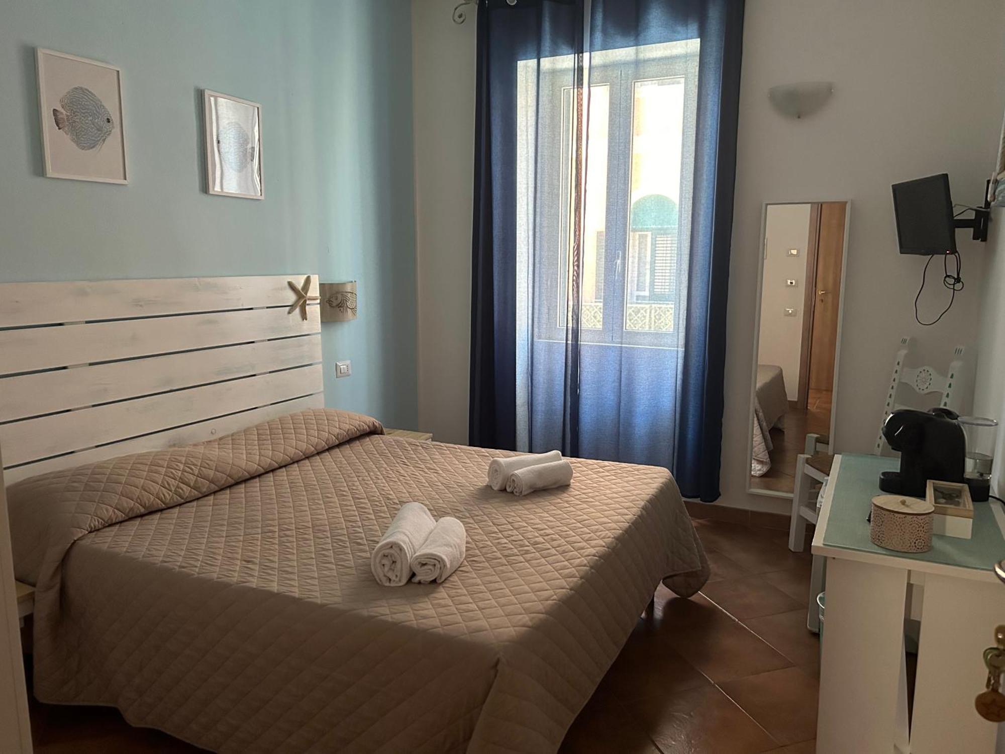 Palazzo Antico Hotel Санта Тереза Галура Екстериор снимка